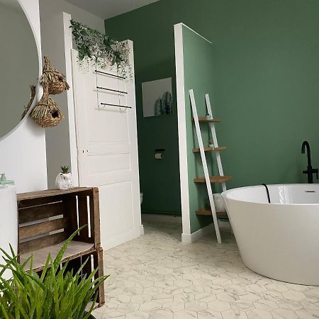 Bed and Breakfast Hypolite Avesnes-sur-Helpe Экстерьер фото