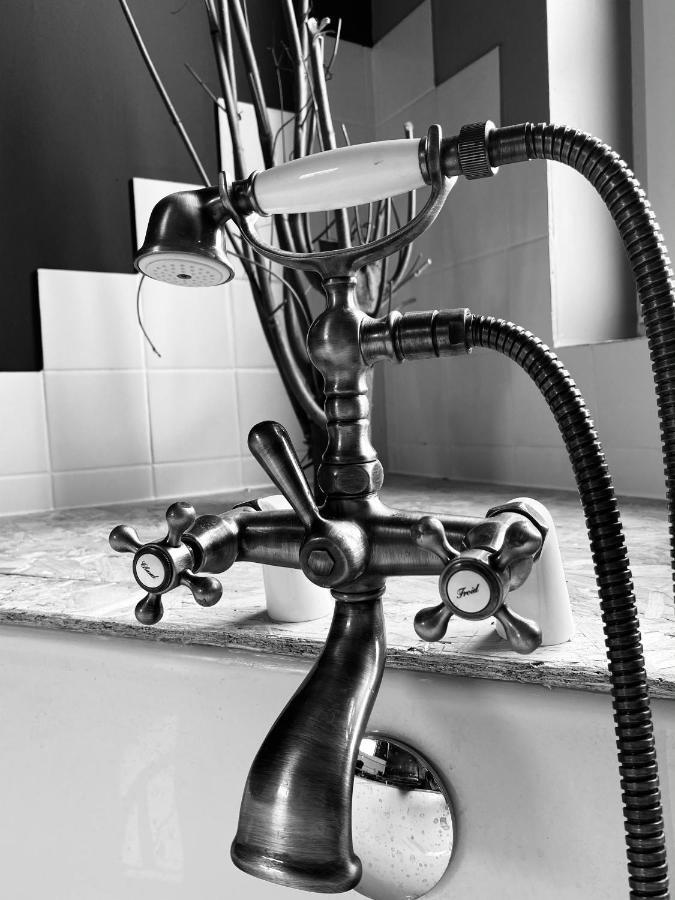 Bed and Breakfast Hypolite Avesnes-sur-Helpe Экстерьер фото