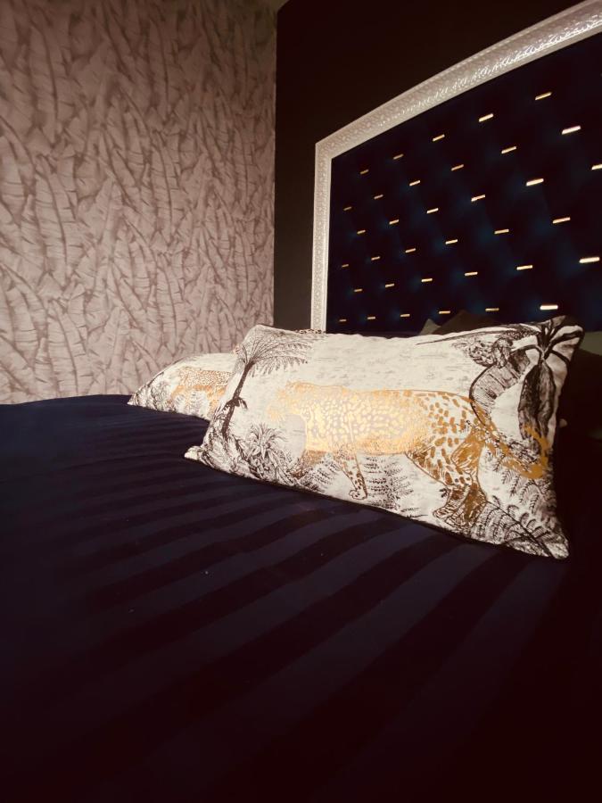 Bed and Breakfast Hypolite Avesnes-sur-Helpe Экстерьер фото