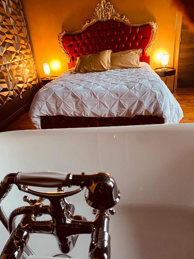 Bed and Breakfast Hypolite Avesnes-sur-Helpe Экстерьер фото